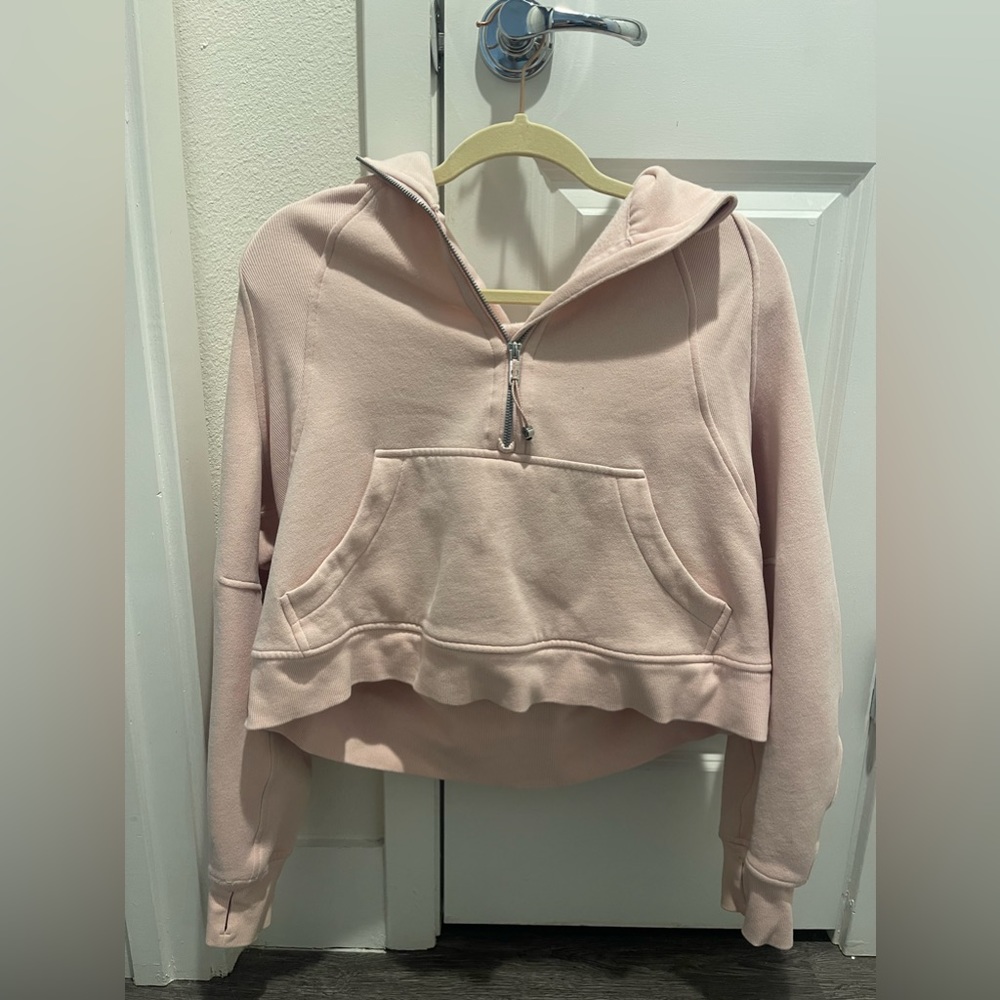 Lululemon scuba sweatshirt size M/L
